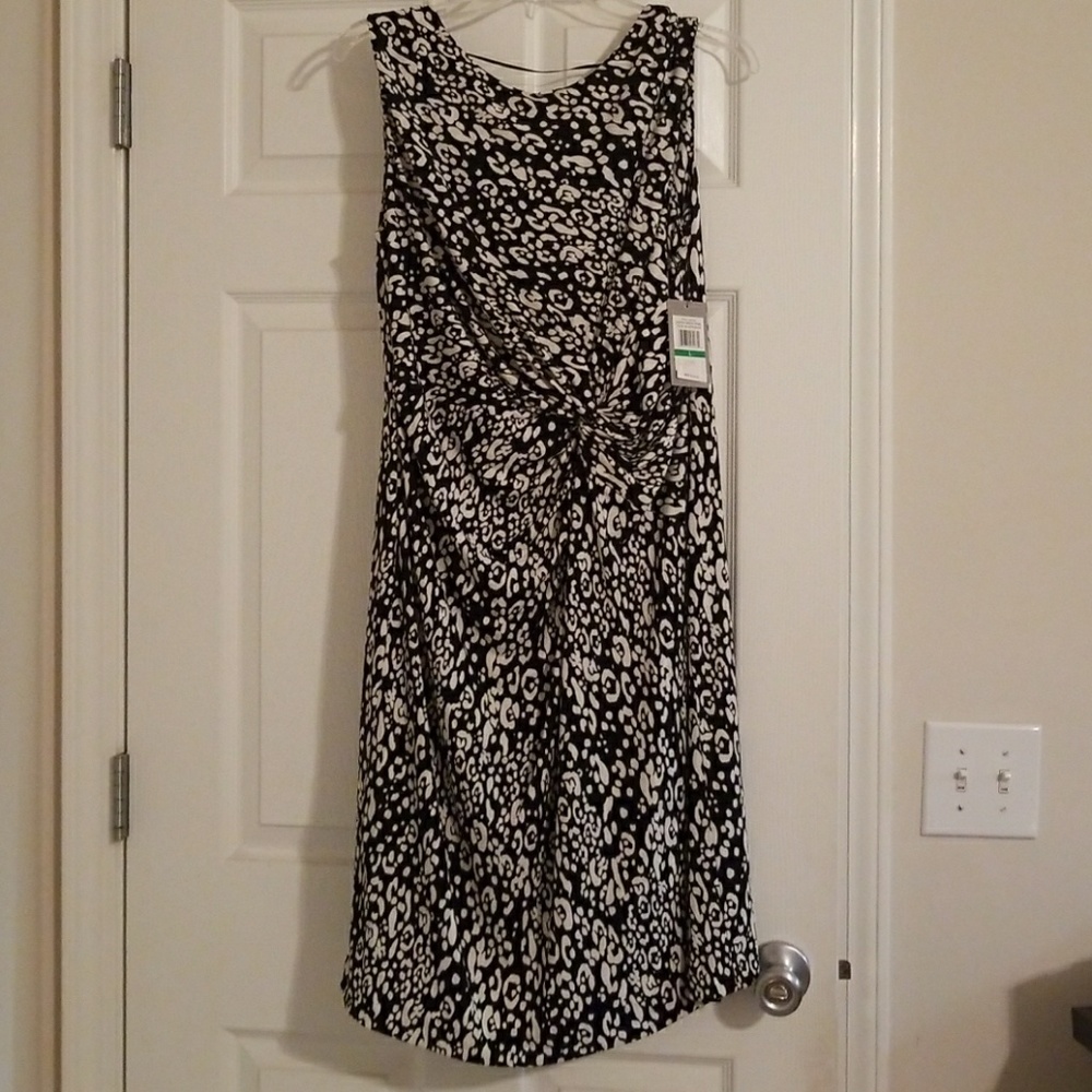 Beautiful black and white dress.